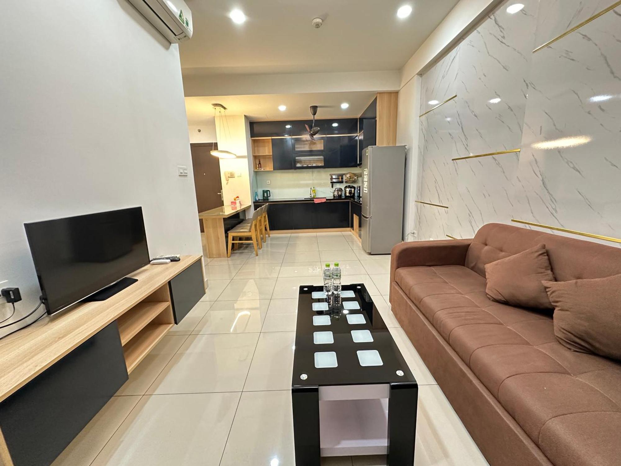 2 Bedrooms At The Sun Avenue In The Center Of District 2 With Overflow Swimming Pool Apartamento *